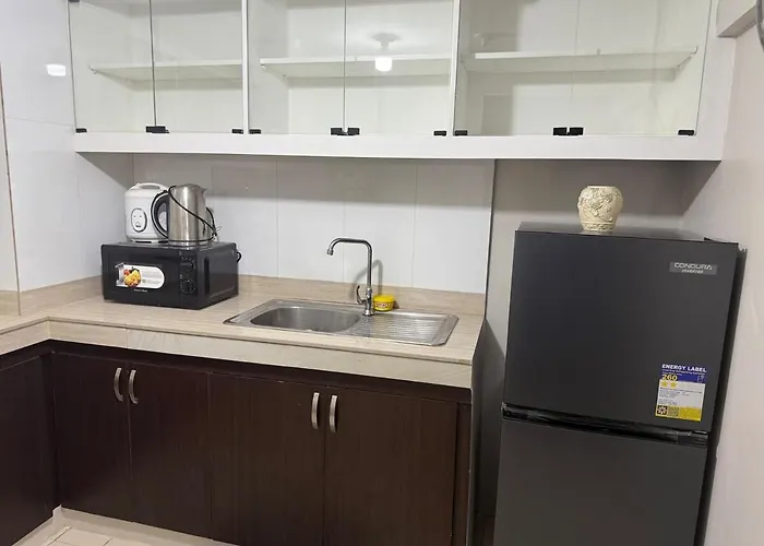 Apartment 2 Bedroom Loft Type With 2 Baths Near Rockwell *