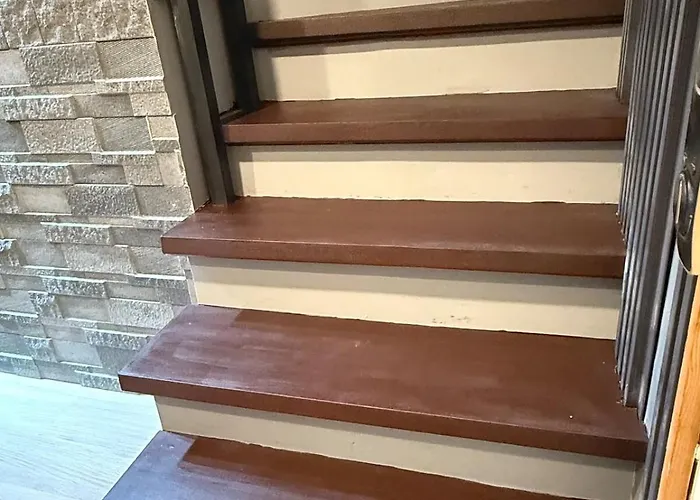 Apartment 2 Bedroom Loft Type With 2 Baths Near Rockwell *